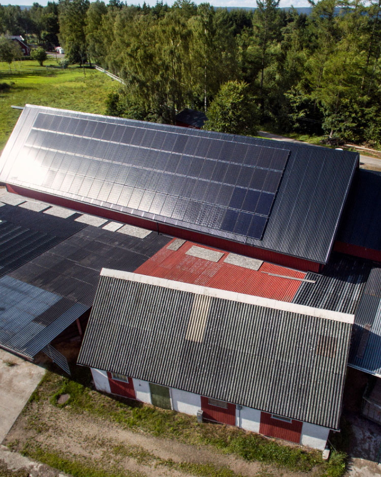 Bondgård med solceller